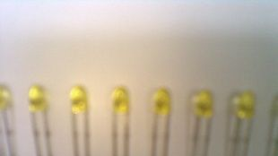 F3黄发黄子弹头尖脚长3.2mm