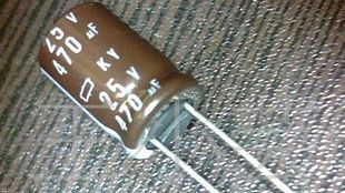 25V470UF,25V/470UF黑金刚电解电容