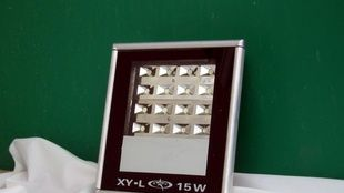 LED抗老化节能路灯