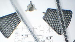 贴片二极管   SS14   SS24  SS36  M4  M7