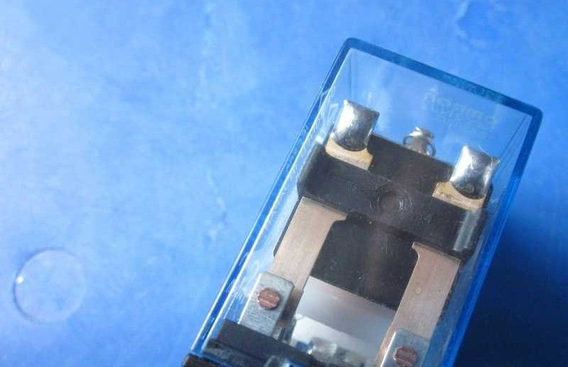 供应厂家直销各种小型时间继电器 微型继电器
