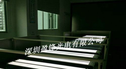 供应感应式，人体感应式LED日光灯管