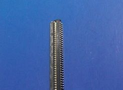 供应FPC0.3间距1.0高翻盖下接73PIN连接器插座