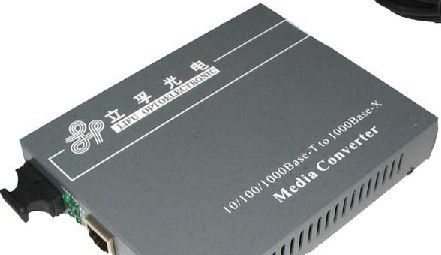 供应立孚多模光纤收发器|百兆千兆多模光电转换器，宁夏