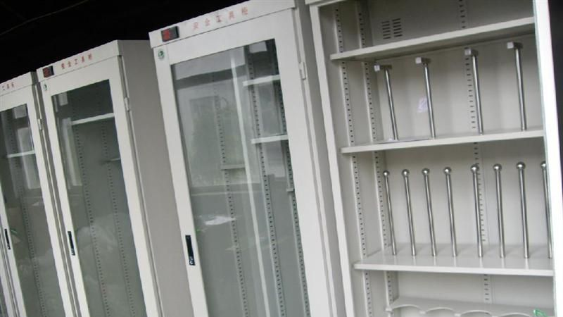 供应配电室安全工具柜//普通安全工具柜价格！！智能型安全工具柜厂家