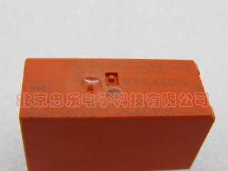 供应泰科RTE44012功率继电器，原装现货供应RTE44012继电器