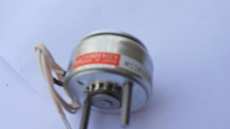 供应弹簧机检长机、检长仪、电脑弹簧机用新电元电磁铁M40137142R  M40137147R