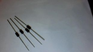 大量现货供应二极管IN4007