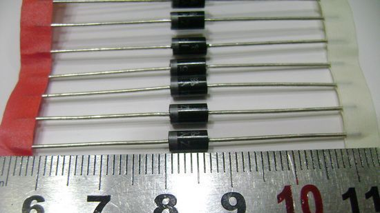 3EZ62D5 3W 62V稳压管 功率二极管 封装DO-15 品牌VISHAY