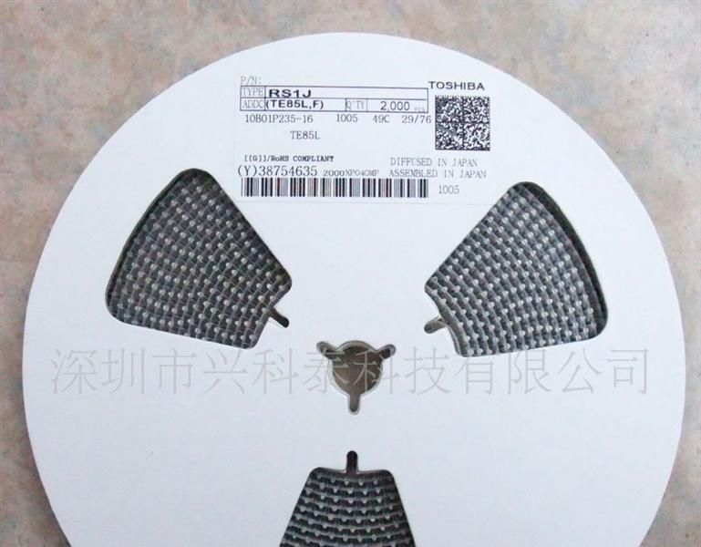 贴片二极管 RS1J