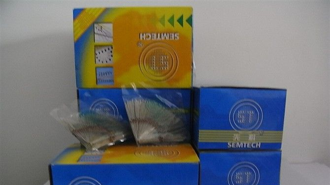 大量供应开关二极管1N4148，价格有优势，质量有保证。欢迎咨询
