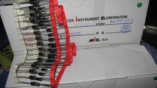 快恢复二极管 MUR10100CT, MUR10200CT, MUR10400CT, MUR1060