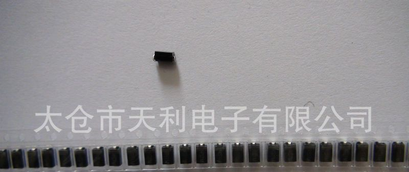贴片快恢复二极管RS1M