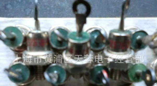 整流二极管 2CZ58 2CZ58B 2CZ58C 2CZ58D 2CZ58E 2CZ58F