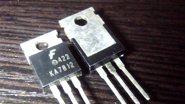 大量供应三端稳压三极管KA7812