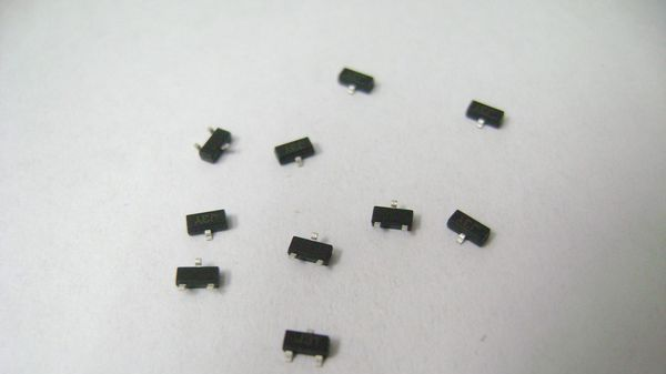 S8050 J3Y NPN 0.5A SOT-23 贴片三极管 江苏长电 100%