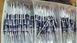 高品质1.5A600V快恢复二极管RU3 VISHAY厂家 现货提供