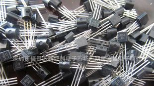 高品质0.05A30V小功率三极管S9014/S9013 全新原装 量大价优*
