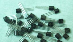 代理TO-92三极管  2SB561............