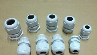 多孔防水电缆固定头