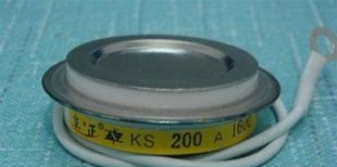 供应双向可控硅（KS200A螺旋式）