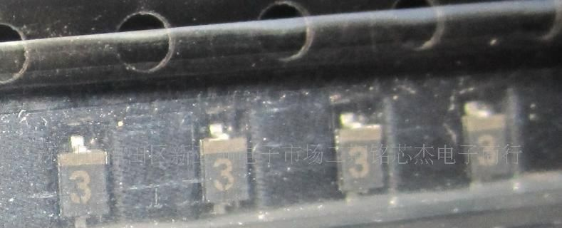 特价供应原装贴片SVC208