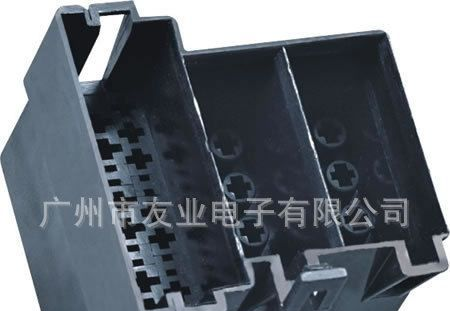 YY7361-1.5/3.5-11 现代 瑞纳 汽车 连接器 胶壳 护套 接插件