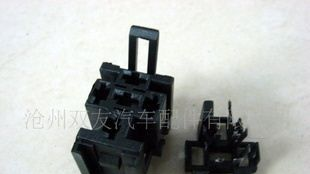 供应欧曼重卡继电器空壳 继电器 保险盒