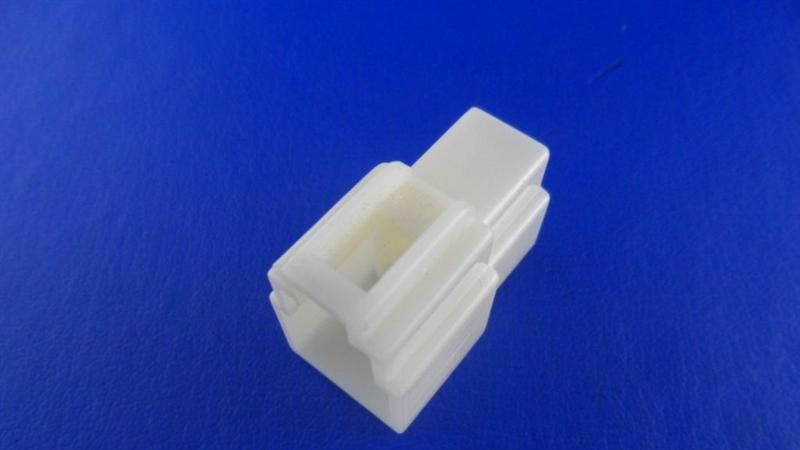 优质 汽车连接器 汽车接插件 6.3胶壳  对插端子