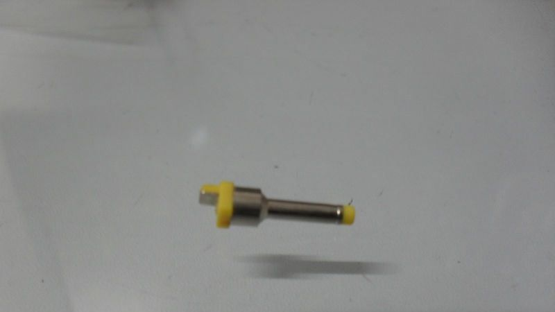 DC插头2.35x0.7x18(4.5边)音叉(车）