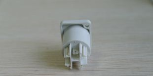 国产NEUTRIK连接器：电源连接器插头SAC3MPB