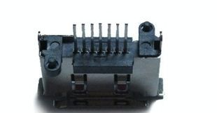E-SATA接口连接器