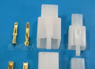 110、2.8尼龙汽车条形连接器，公母空中对接胶壳端子，接插件