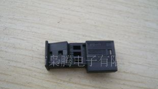 供应宝马汽车连接器1355620-1，1-968700-1,1-1718346-1