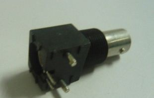 BNC连接器