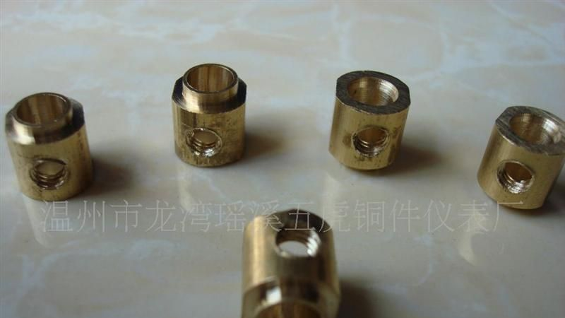 【厂家直销】供应：铜接线柱、非标铜件、端子五金（如图）