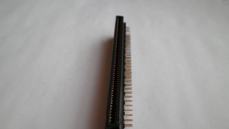 现货供应 AMP  连接器 型号1364893-1