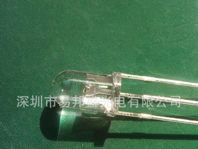 供应3MM雾状（透明）红绿双色LED灯