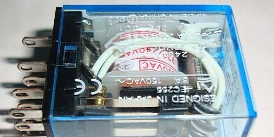 特价供应欧姆龙中间继电器 LY4N-J AC220V 小型继电器
