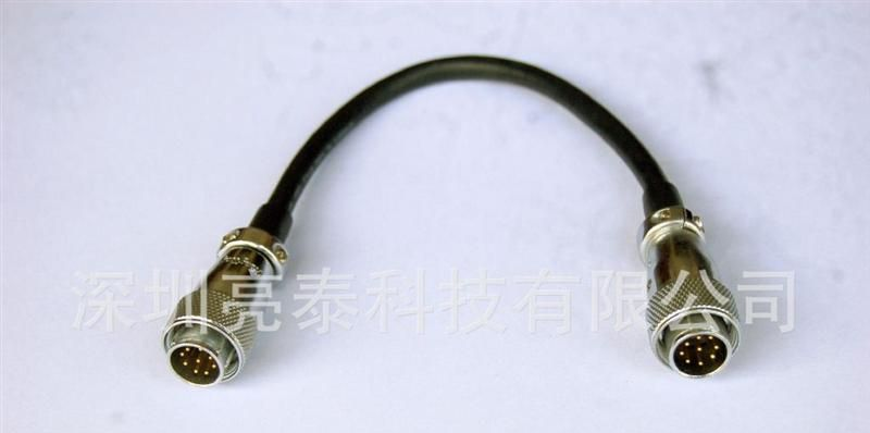 LED显示屏 航空插头 连接器  防水IP67 插头带线