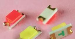 供应贴片 LED 发光二极管1206橙色(图)