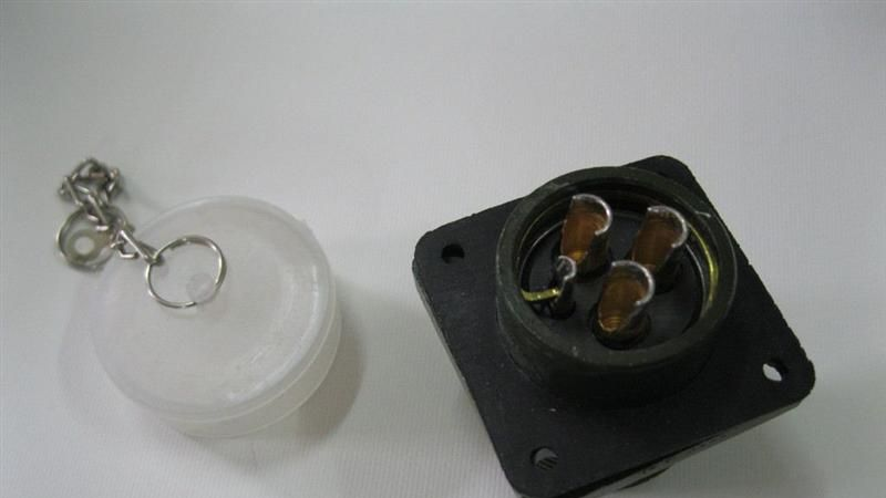 伺服电机插头、军规航空插头 YD系列 28-4T公母头