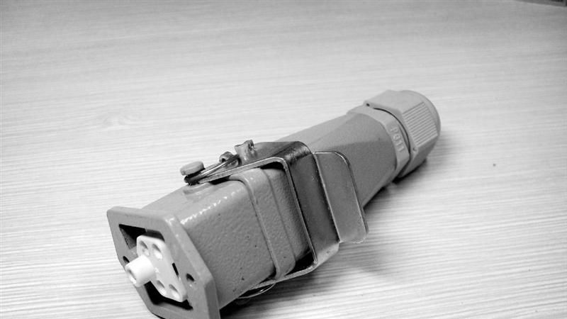 现货供应国产重载连接器系列HDC-HA-003M/F或004M/F矩形连接器