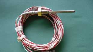 特价供应 OMRON温度传感器E52-PT6D、PT100铂电阻