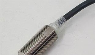 原装欧姆龙E2E-C1C1，E2E-X18ME1通用接近传感器