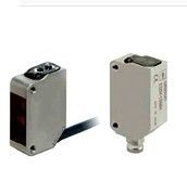 欧姆龙 传感器 E3ZM放大器内置型光电开关（小型）