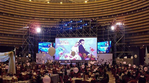 供应优质量 高品质室内三和一表贴P5全彩LED高清显示屏
