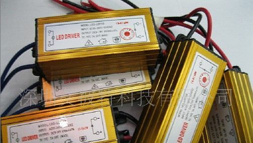 投光灯10w（3串3并）防水电源。质保两年