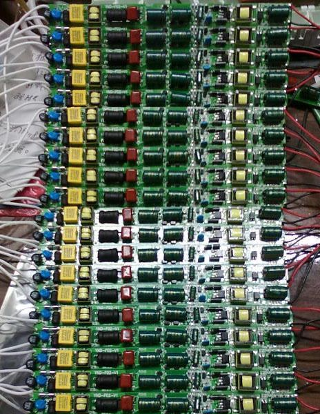 LED调光电源7-12*1W