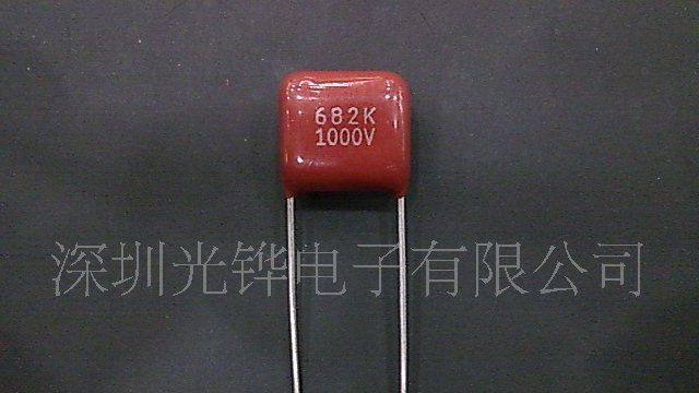 厂家直销LED节能灯讯号处理器用CBB13高压薄膜电容器682K1KV超薄